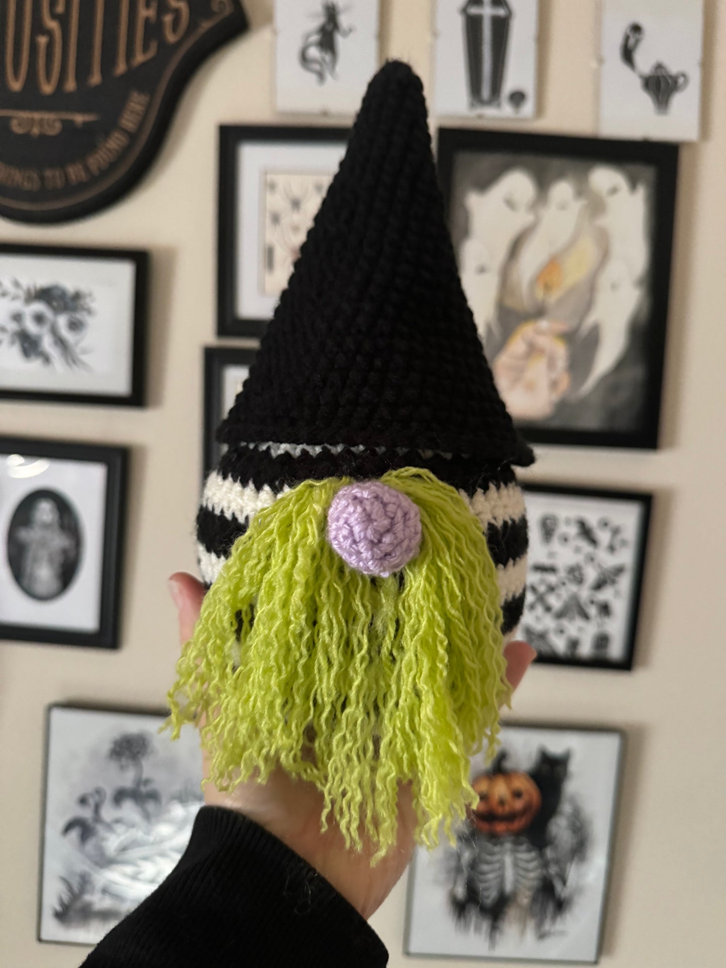 Beetle… gnome?